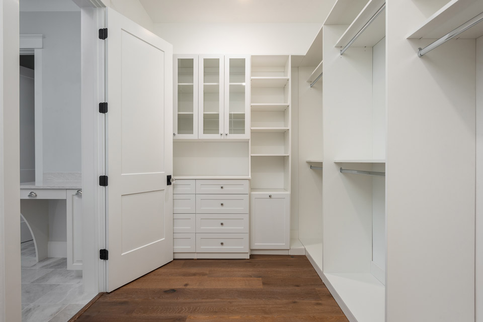 Custom Traditional Closets | Tampa Bay Closet Designers